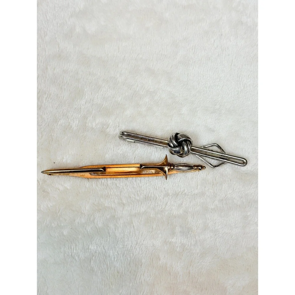 Swank Mens Tie Clip Set 2pc Gold Silver Tone Dagger Sword Love Knot MCM Vintage